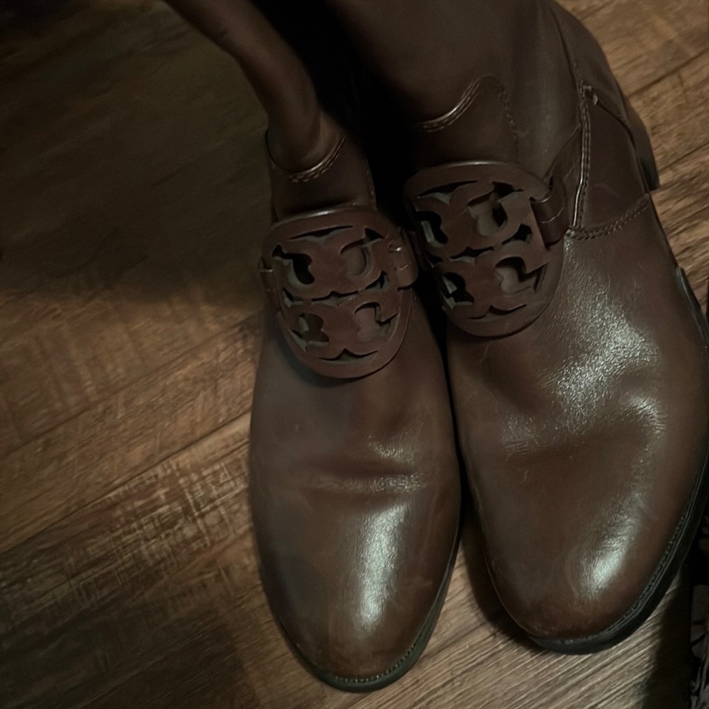 Size 9 Tory Burch Boots
